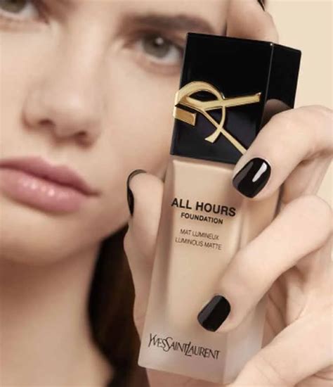 fond de ten ysl all hours pareri